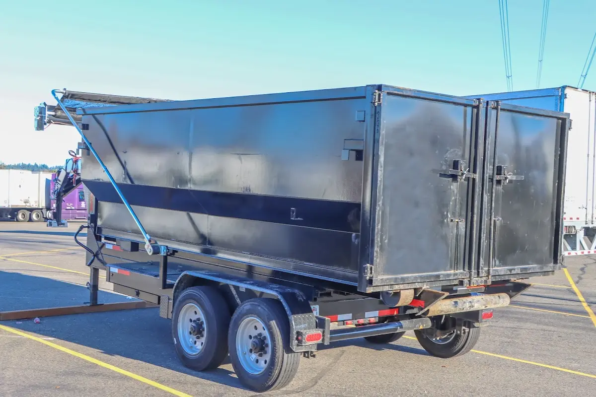 8 Yard Dumpster Rental in Vail, AZ
